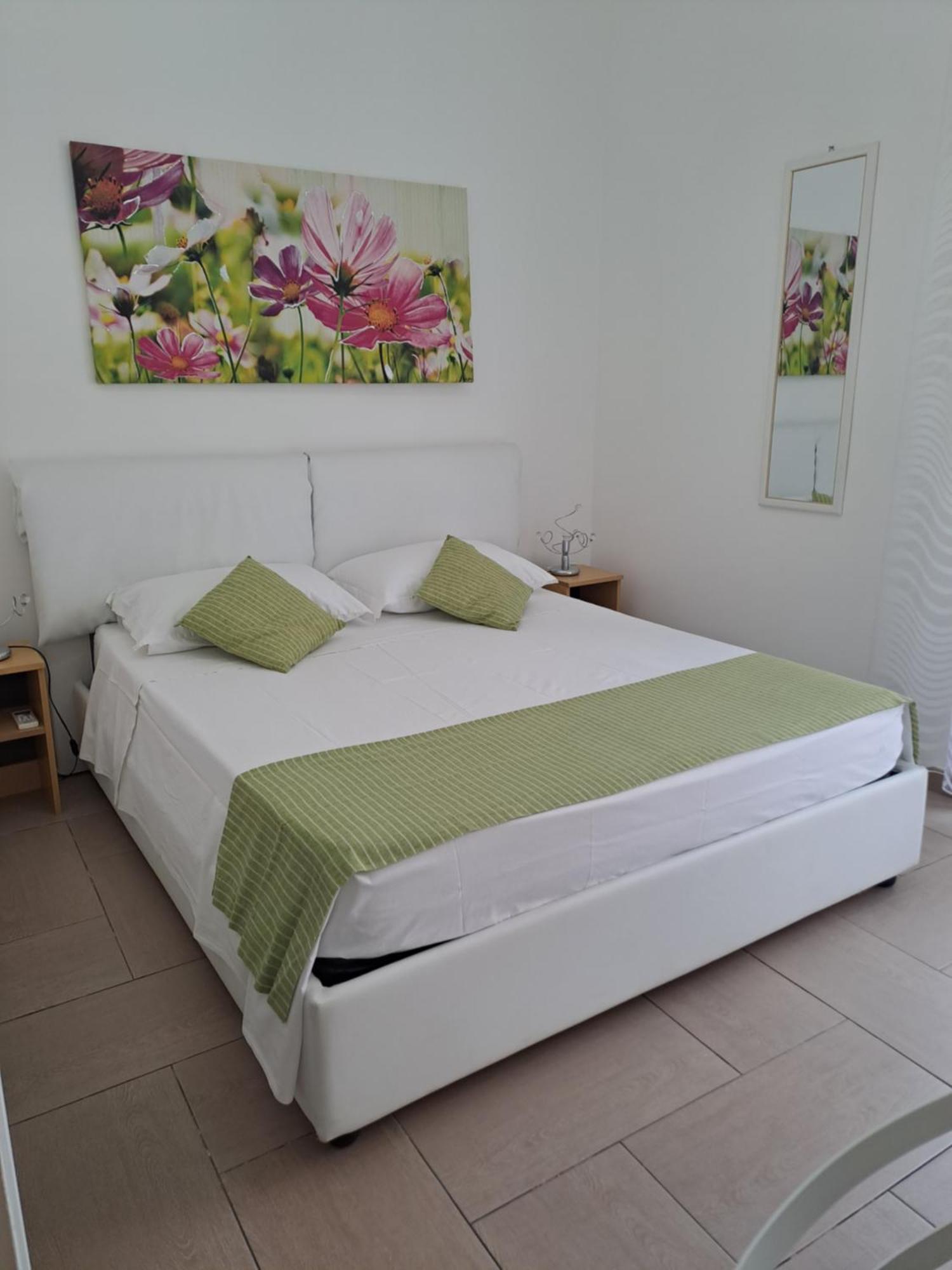 B&B Fior Di Mare 포르토 세자레오 외부 사진