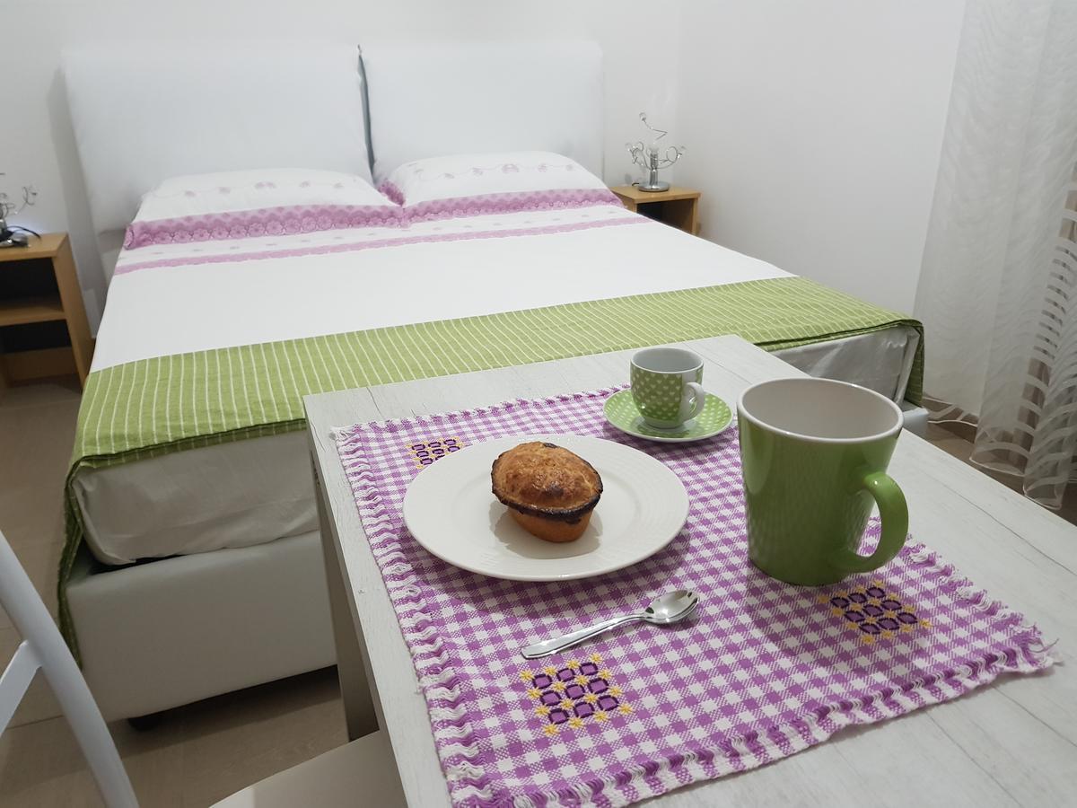 B&B Fior Di Mare 포르토 세자레오 외부 사진